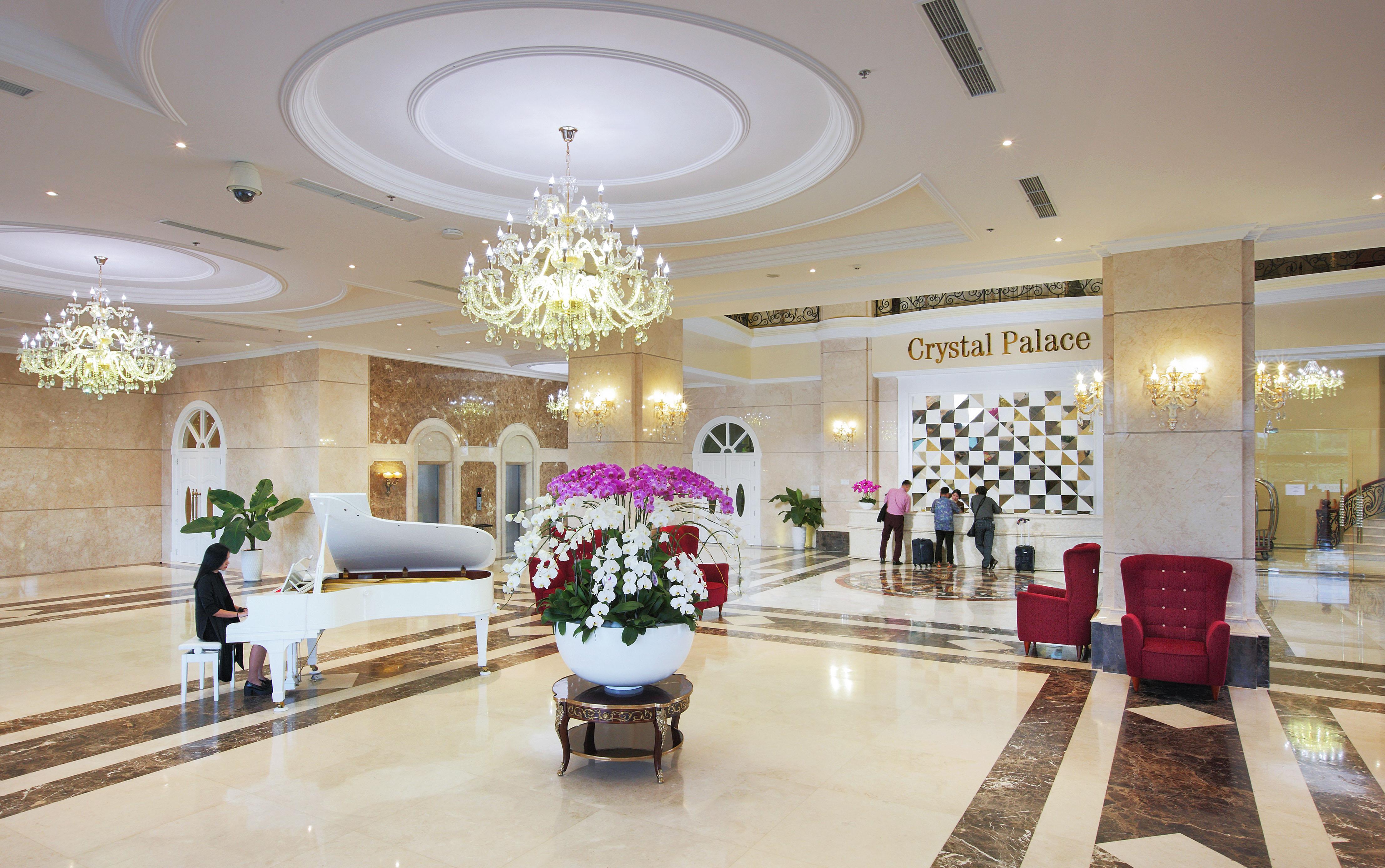 Merperle Crystal Palace Ciudad Ho Chi Minh  Exterior foto