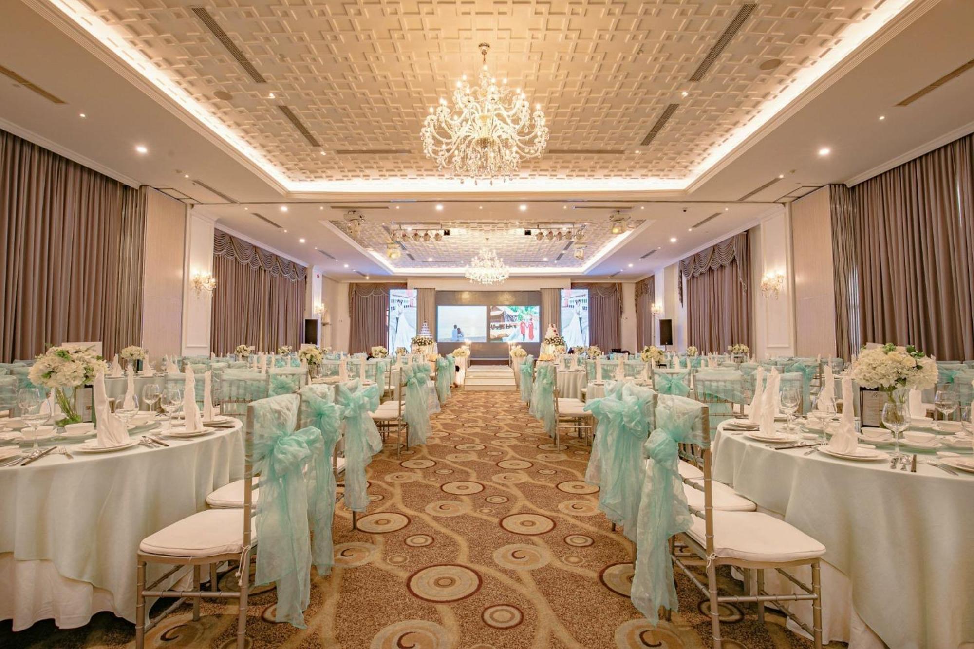 Merperle Crystal Palace Ciudad Ho Chi Minh  Exterior foto